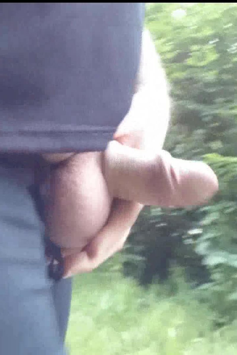 Jogging ** Outdoor Fun - Screenshot 1 of 4 - Amateur
