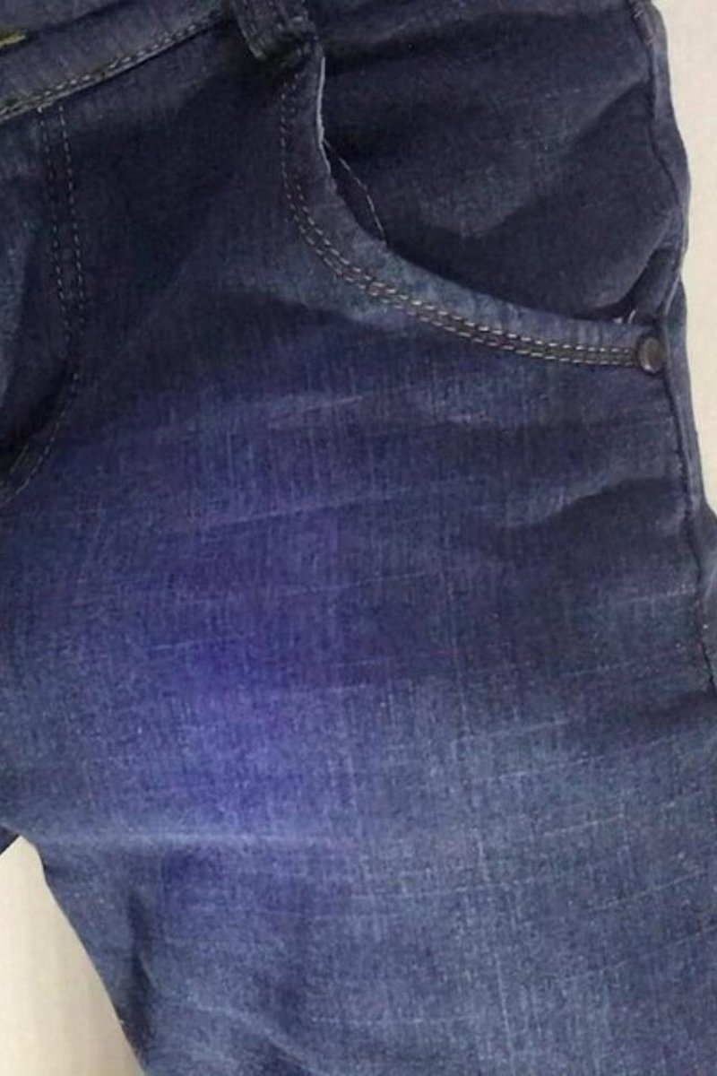 Jerking With Pants - Screenshot 1 of 4 - Adorable