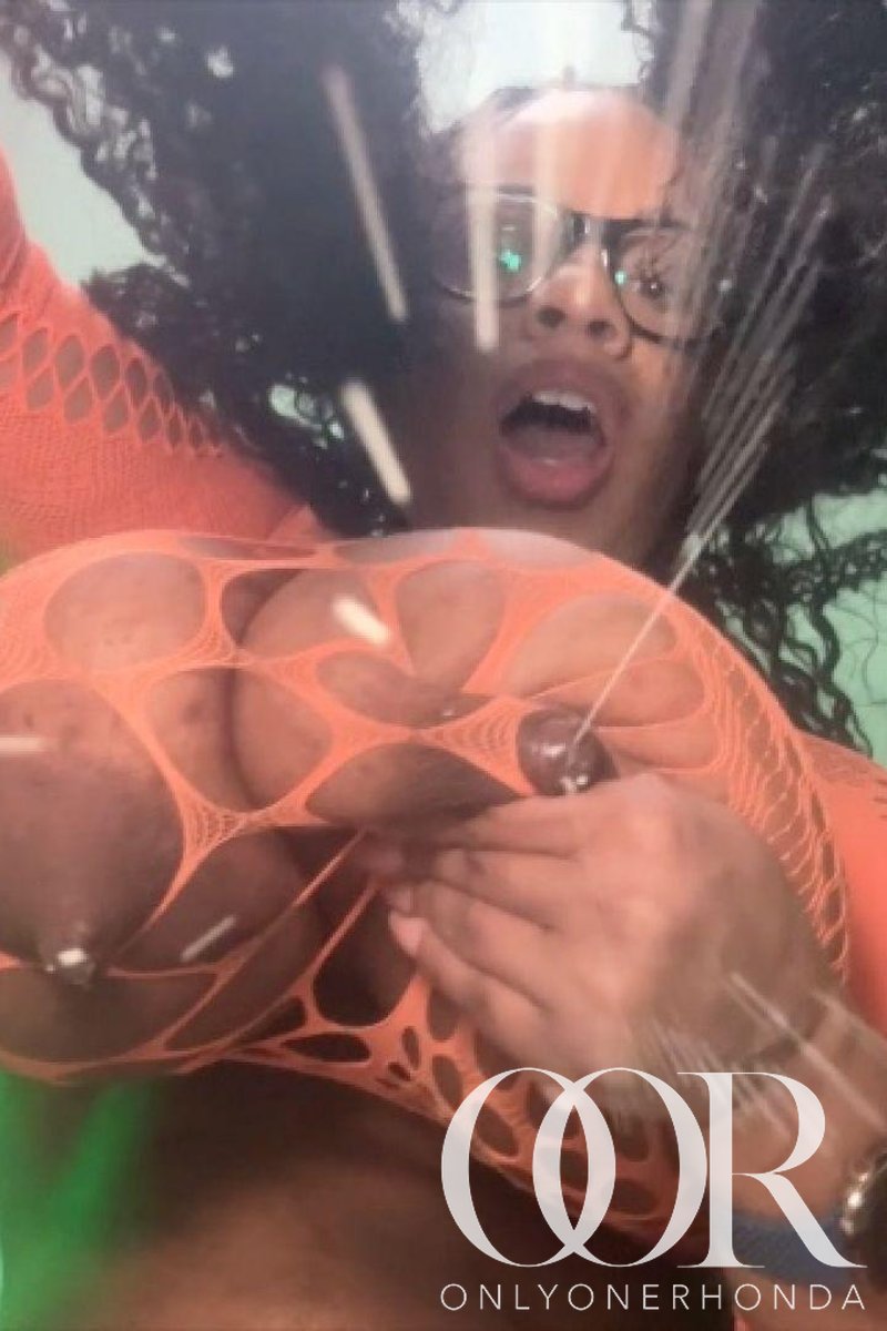 Orange Fish Net - Screenshot 1 of 4 - Areolas
