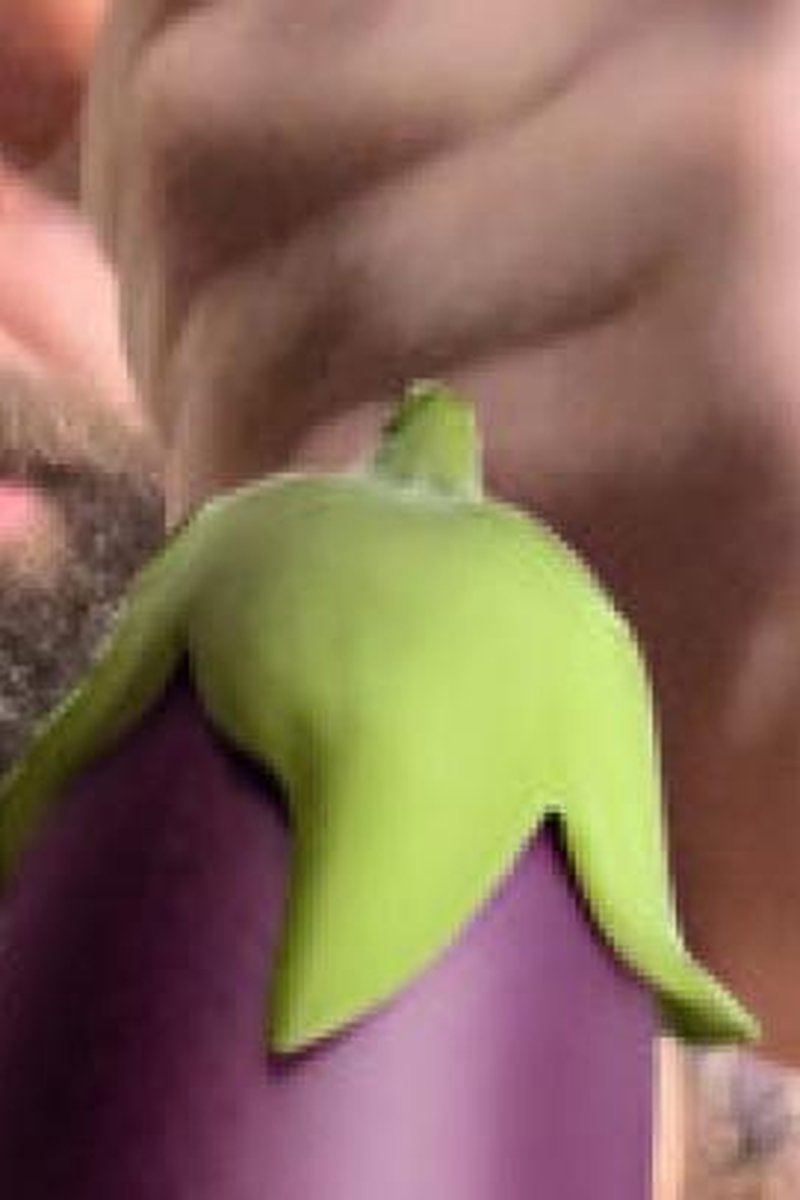 Big Cum Shot - Screenshot 1 of 4 - Beards