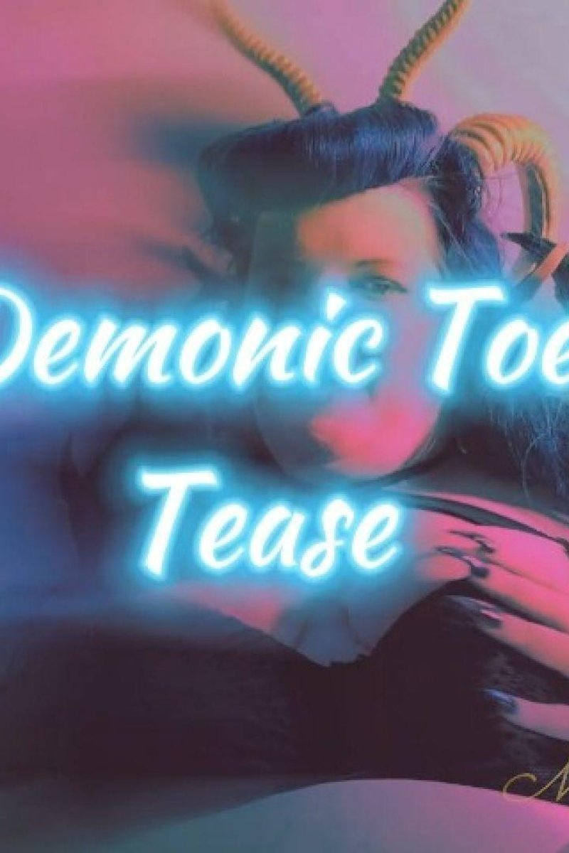 Demonic Toe Tease - Screenshot 1 of 4 - Erotic Humiliation