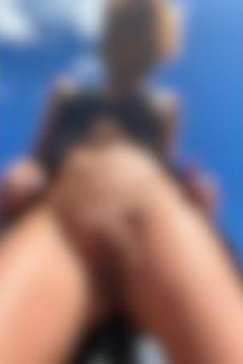 Bottomless Sample - Screenshot 1 of 4 - Domination
