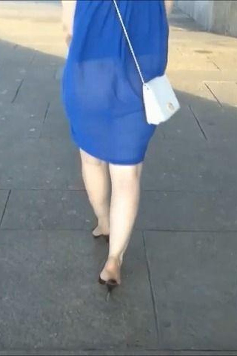 Presentation 2 - Screenshot 1 of 4 - Leg Fetish