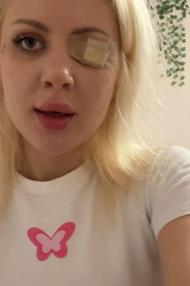 Custom - Screenshot 1 of 4 - Blonde Hair (Female)