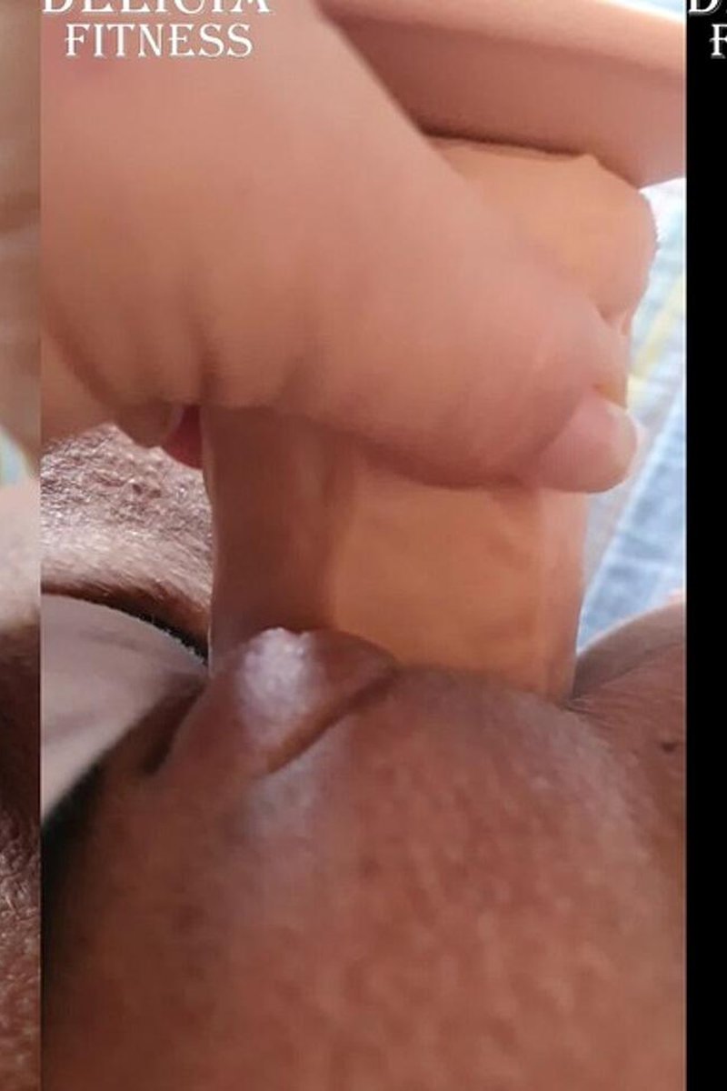 Loira Acordou Com Tesao E Gozou Com Seu Consolo - Screenshot 1 of 4 - Amateur