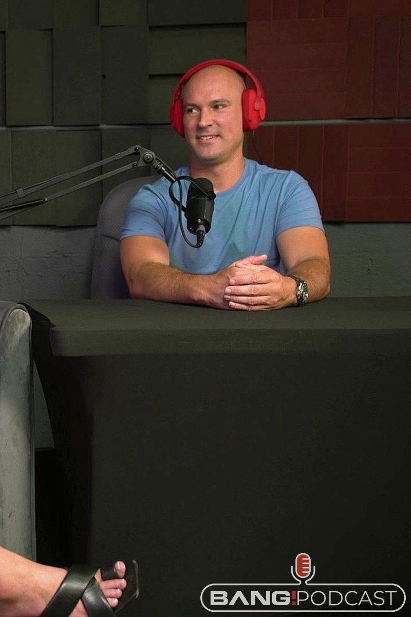 Kate Dee Confesses It All on the B! Podcast - Screenshot 1 of 4 - Blond Hair