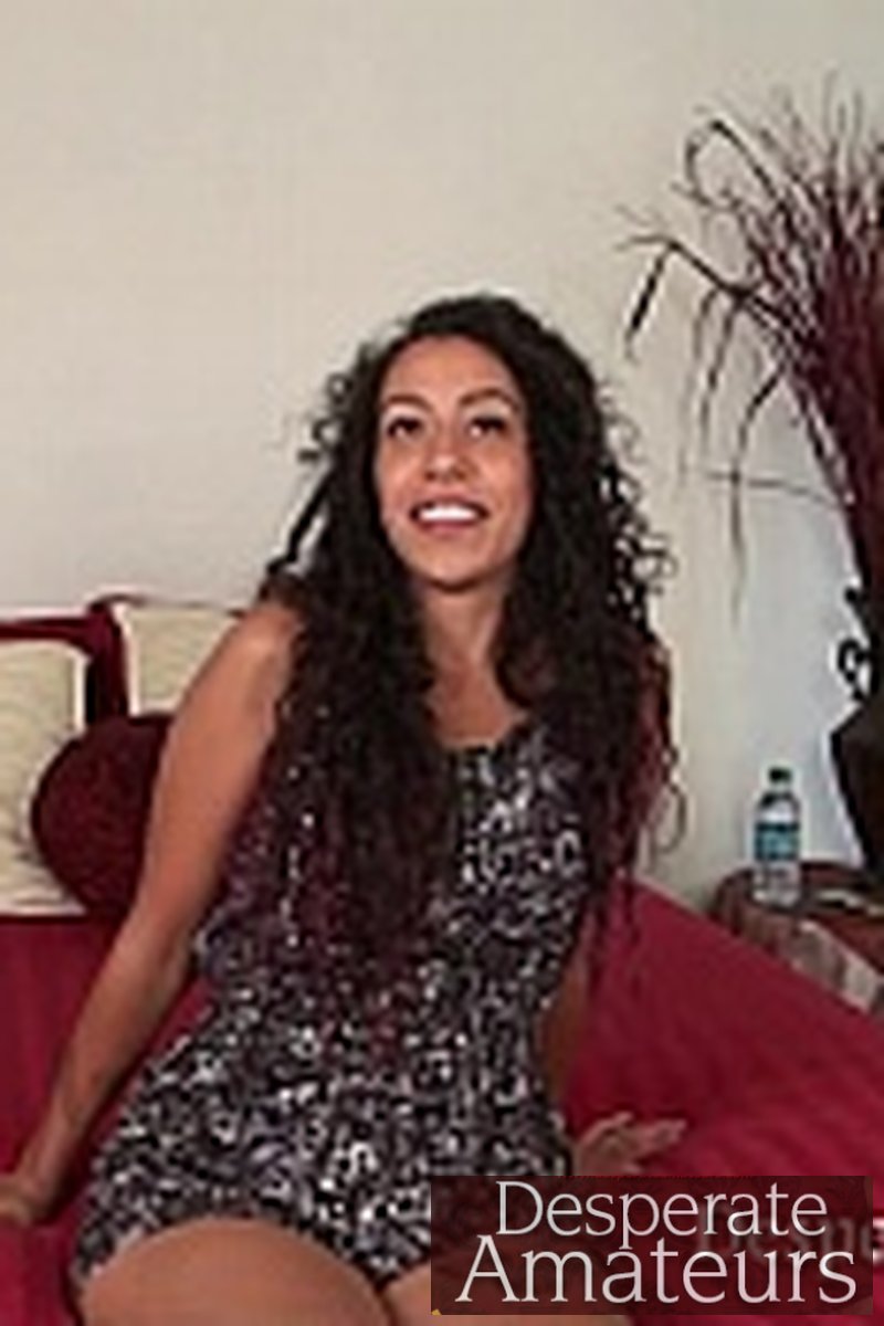 Kas - Screenshot 1 of 4 - Brown Hair