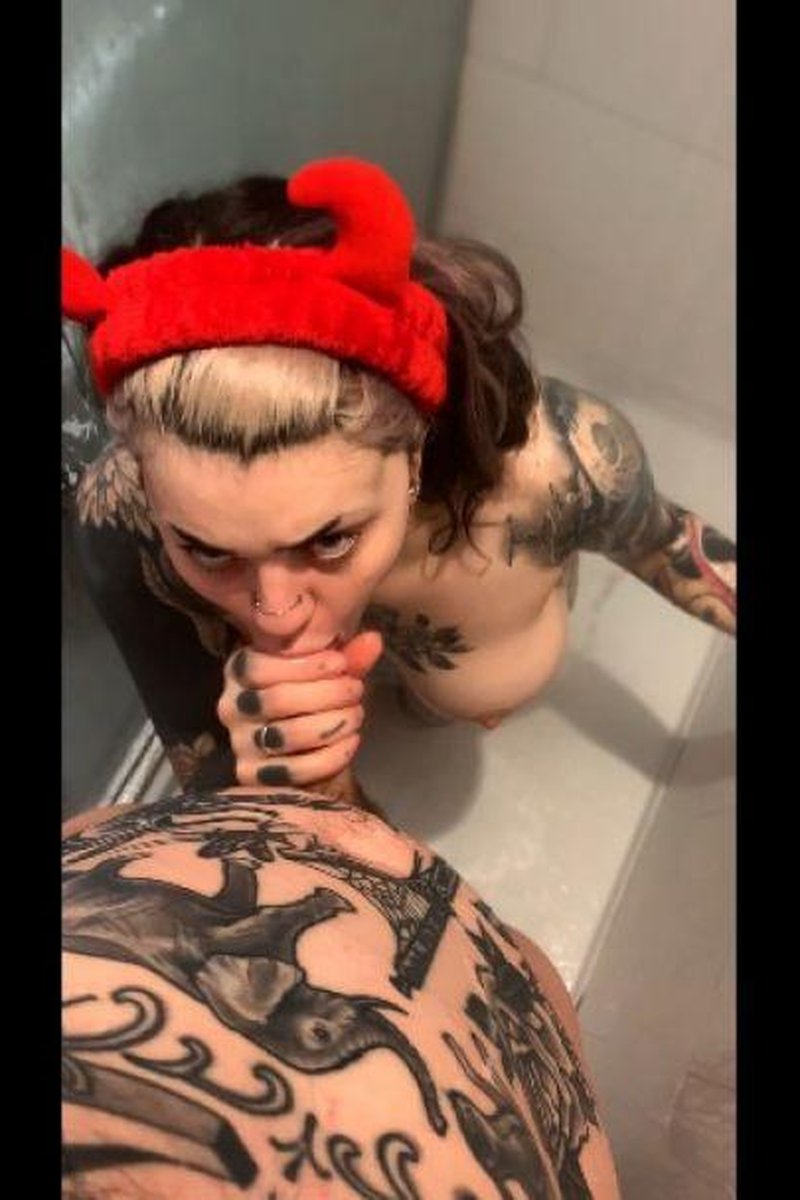 Spunkin With The Devil - Screenshot 1 of 4 - Big Tits