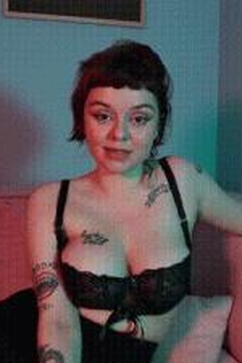 Ballbusting Instructions - Screenshot 1 of 4 - Masturbation