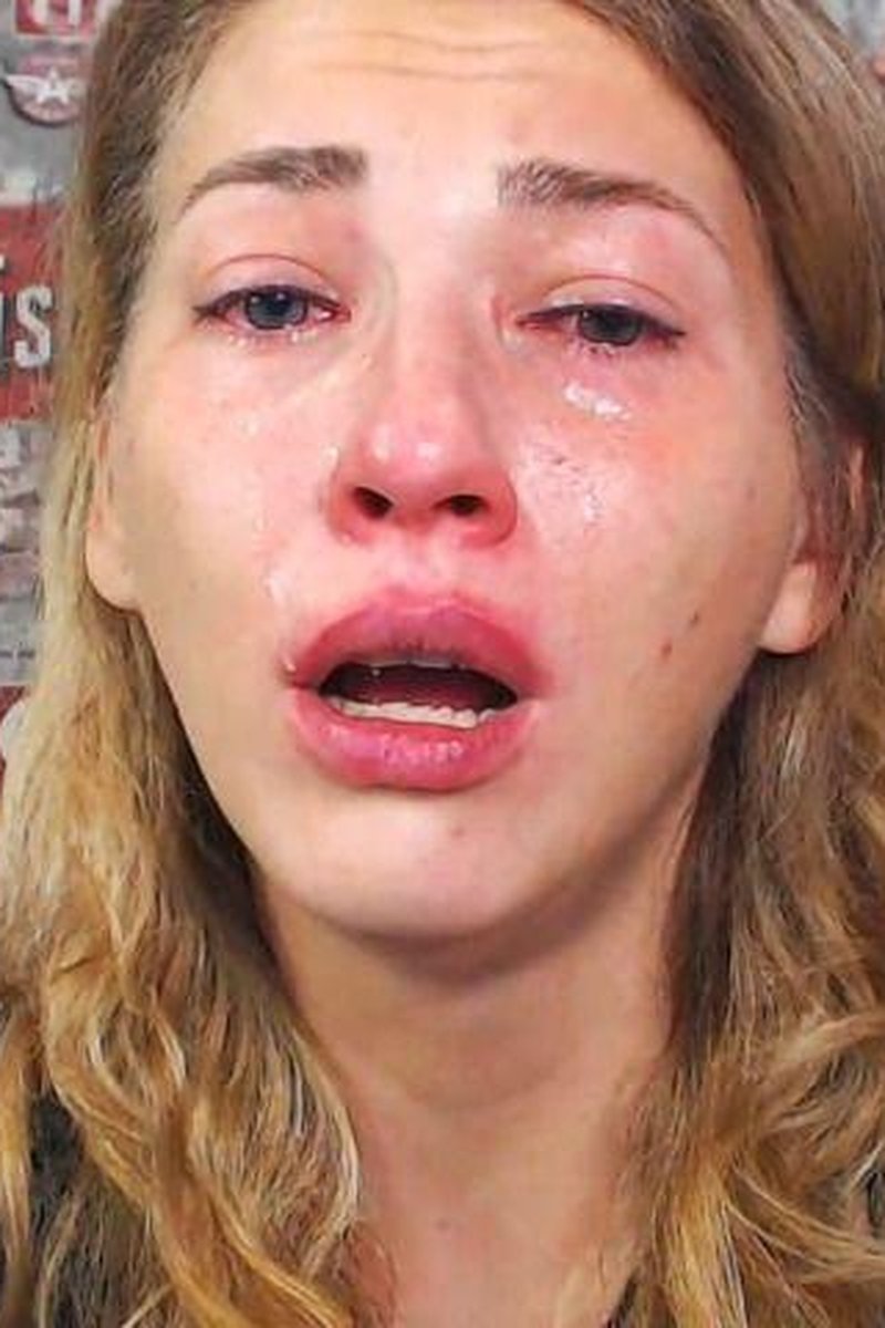 Crying - Screenshot 1 of 4 - Face Fetish