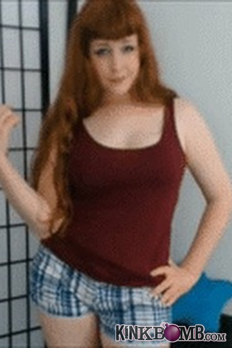 Obey the Red Rabbit: Crybaby Punishment - Screenshot 1 of 4 - Adult Baby