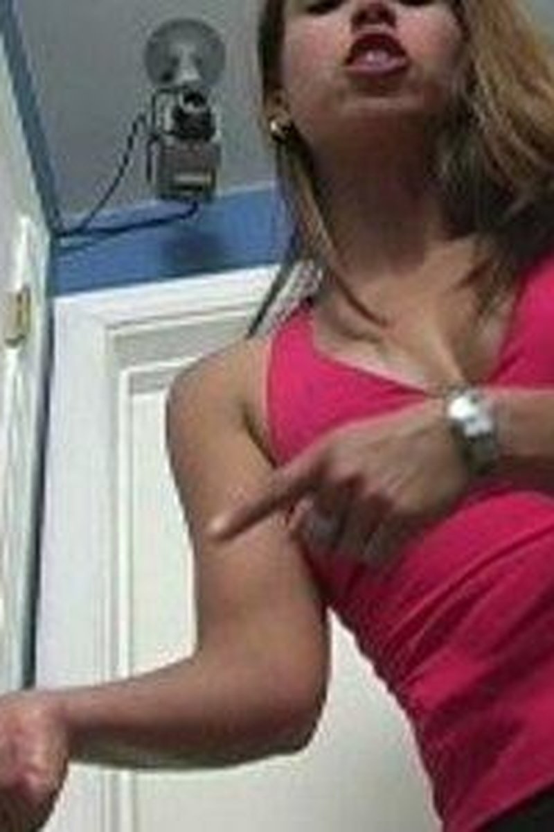 Five Dollars a Bucket - Screenshot 1 of 4 - Cuckholding Cuckholding Come Over