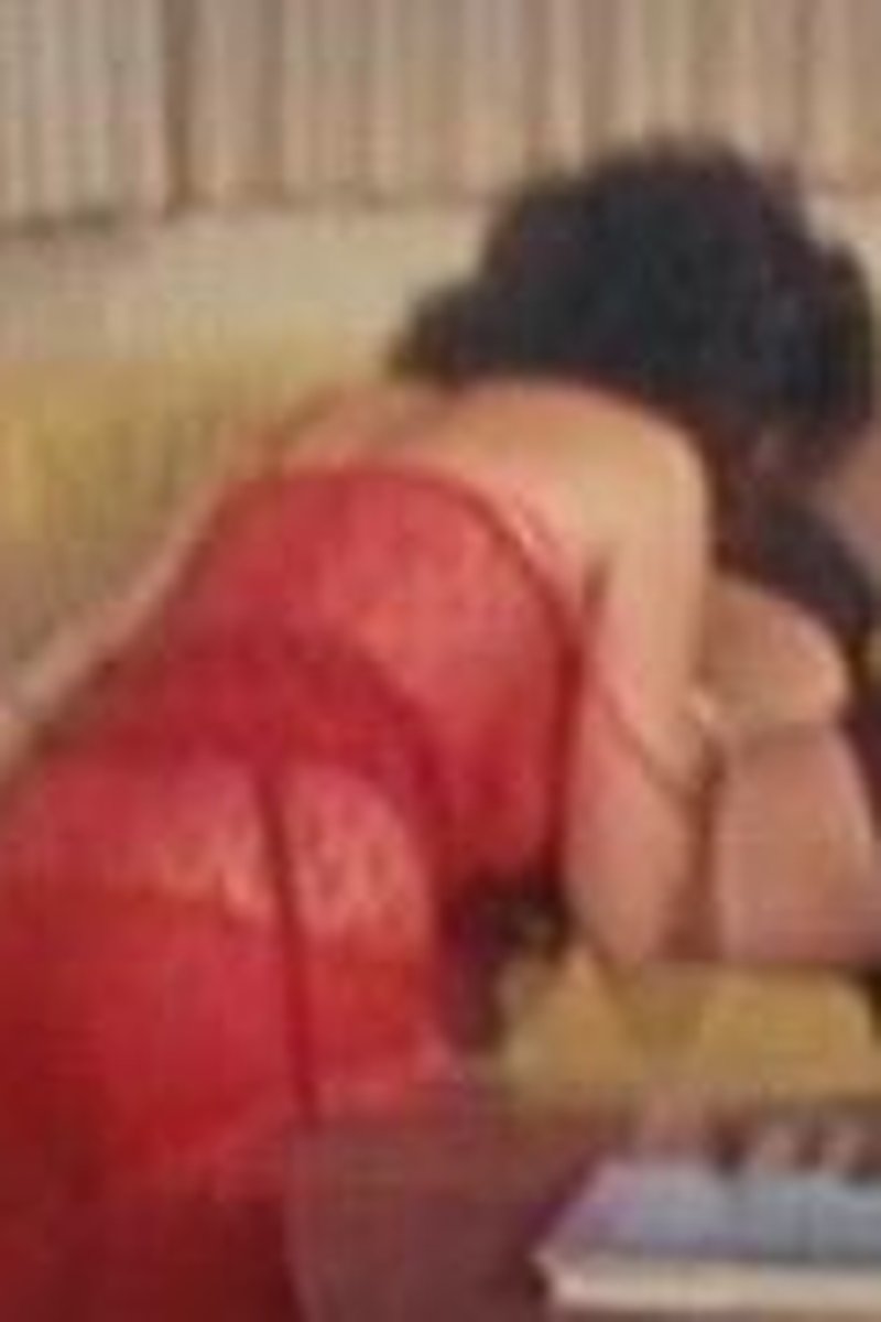 Seka Lesbian with Sofia - Screenshot 1 of 4 - Blond Hair