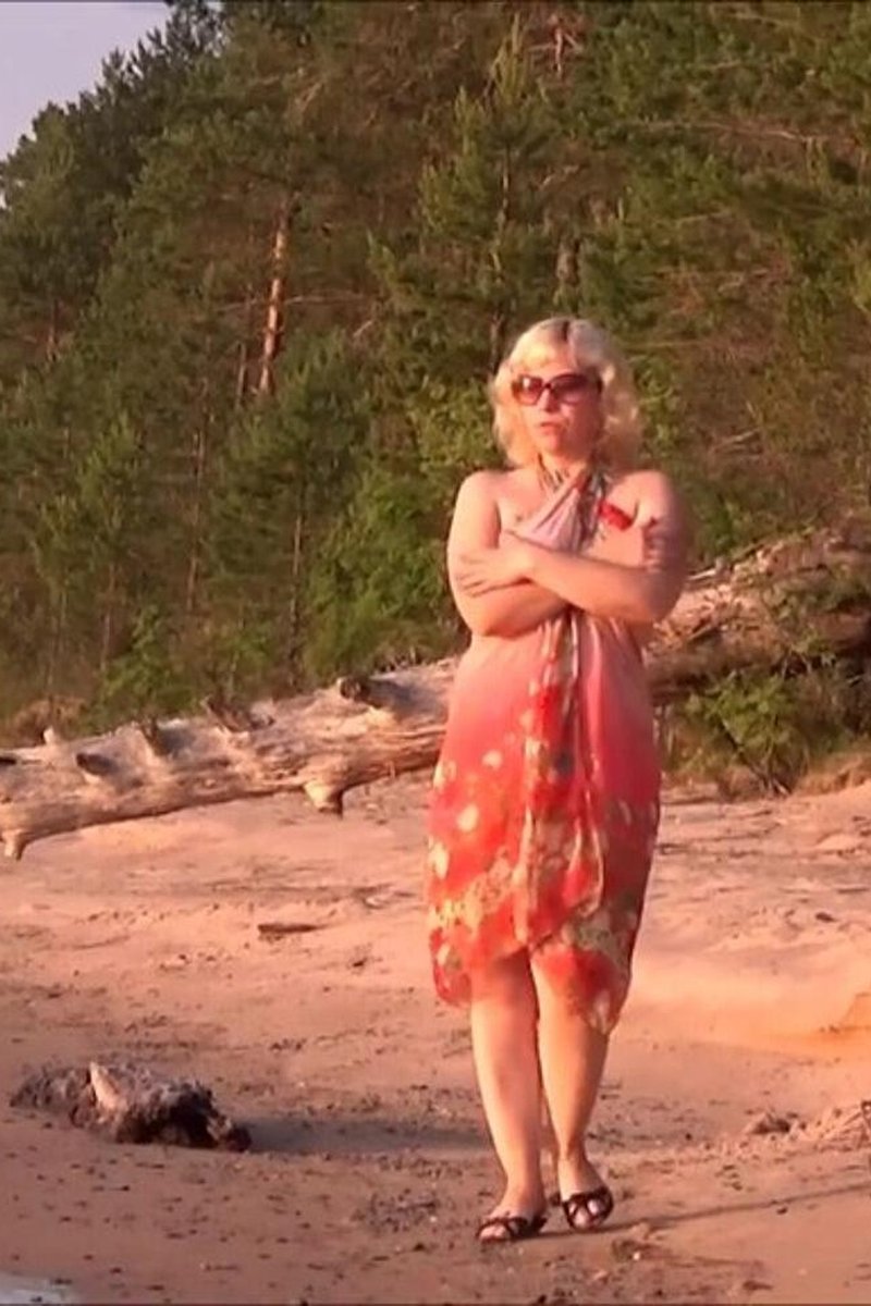 Beach Flashing - Screenshot 1 of 4 - Amateur