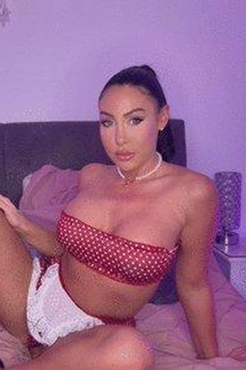 Breeding Step-Mom - Screenshot 1 of 4 - Big Tits