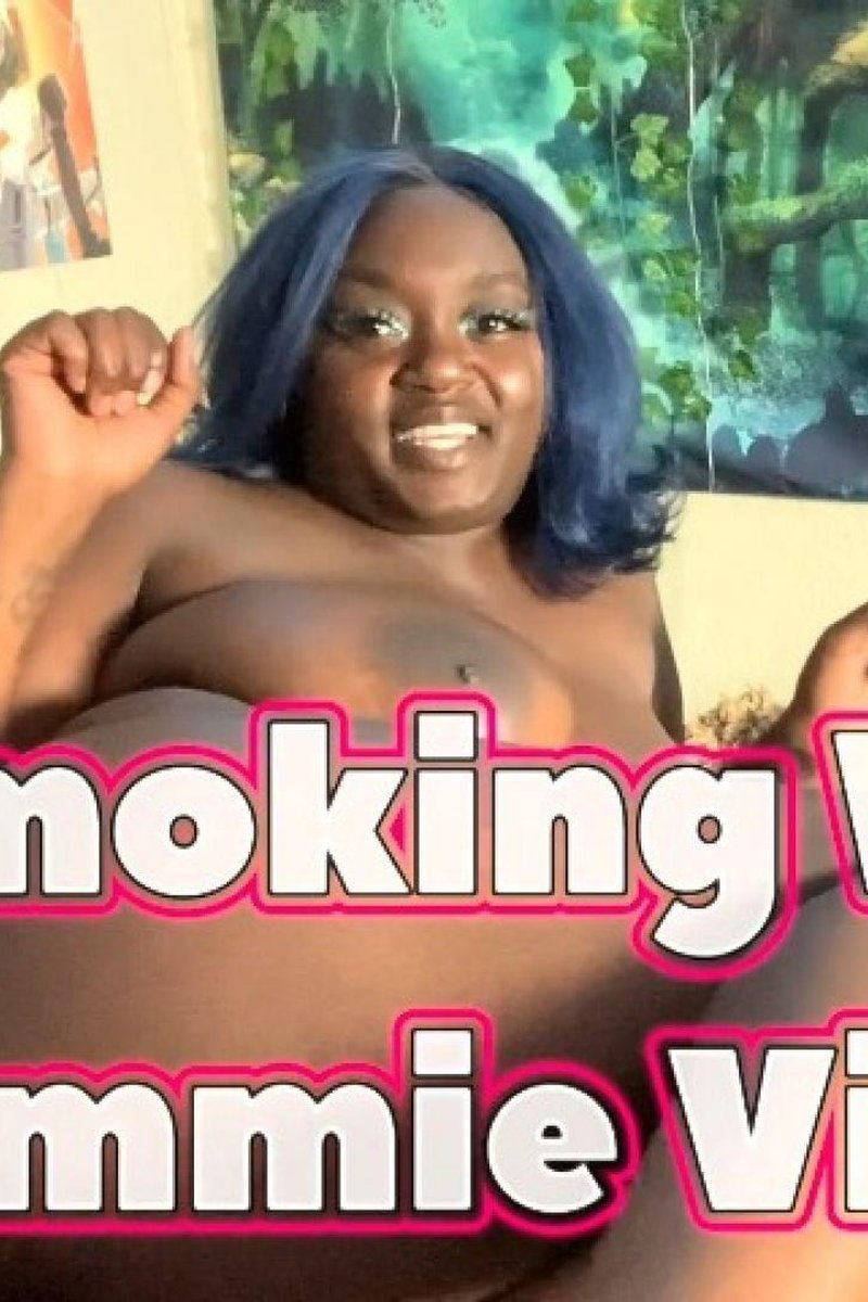 Teasing You While I Smoke - Screenshot 1 of 4 - BBW