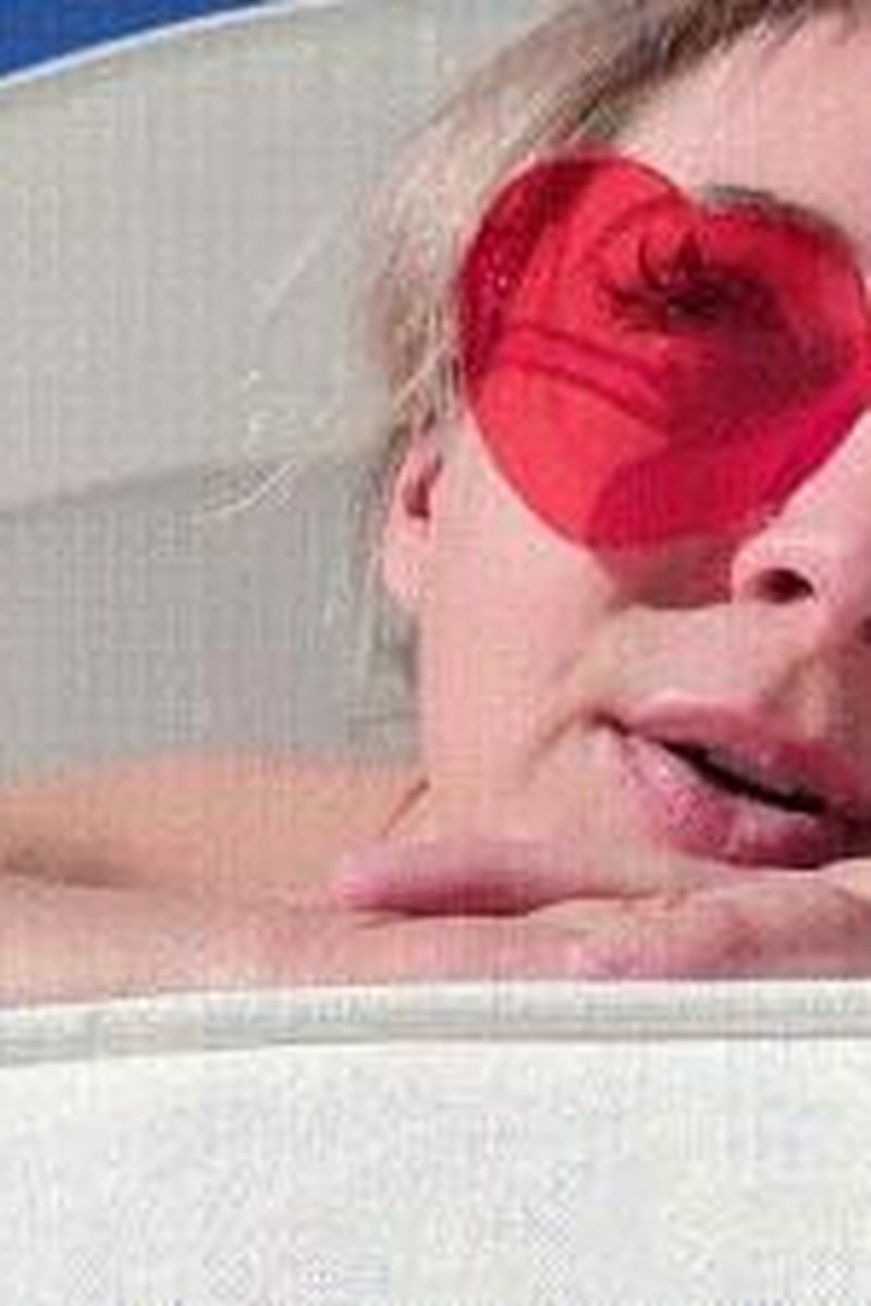 Ripoff - Screenshot 1 of 4 - Domination