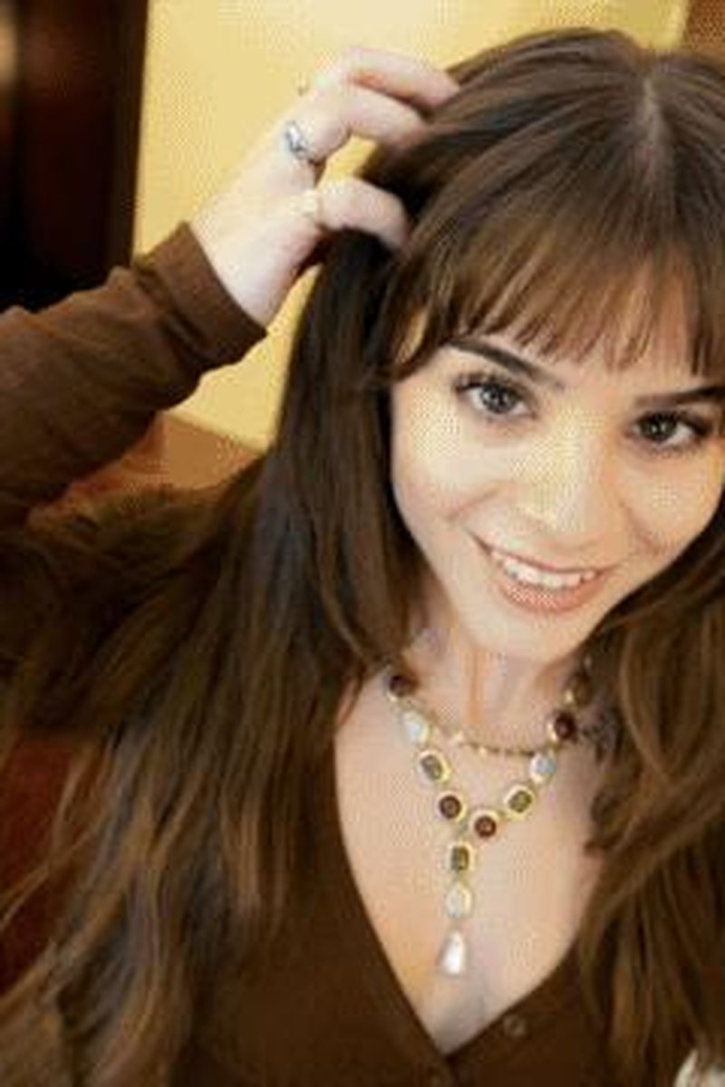 Dalvina Doll-Play 2 - Played With In The Hotel - Screenshot 1 of 4 - Cosplay