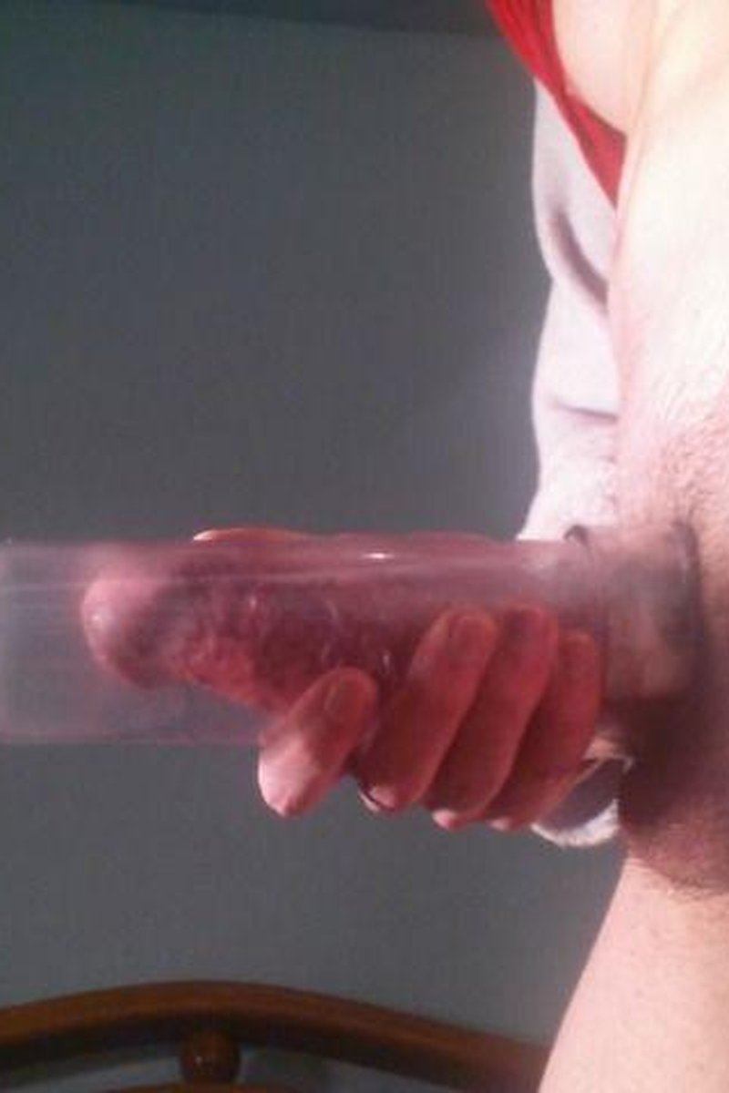 Vacuum Pump - Screenshot 1 of 4 - Big Dick