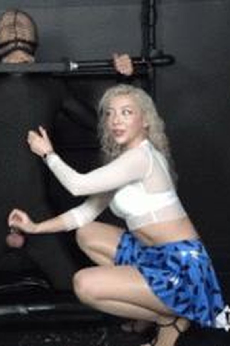 Multiple Orgasm Chaos - Screenshot 1 of 4 - Bondage