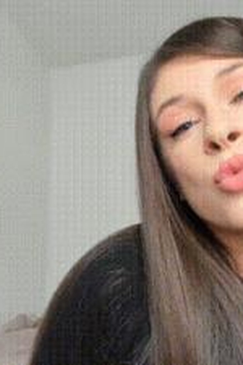 Xoxo - Screenshot 1 of 4 - Brown Hair