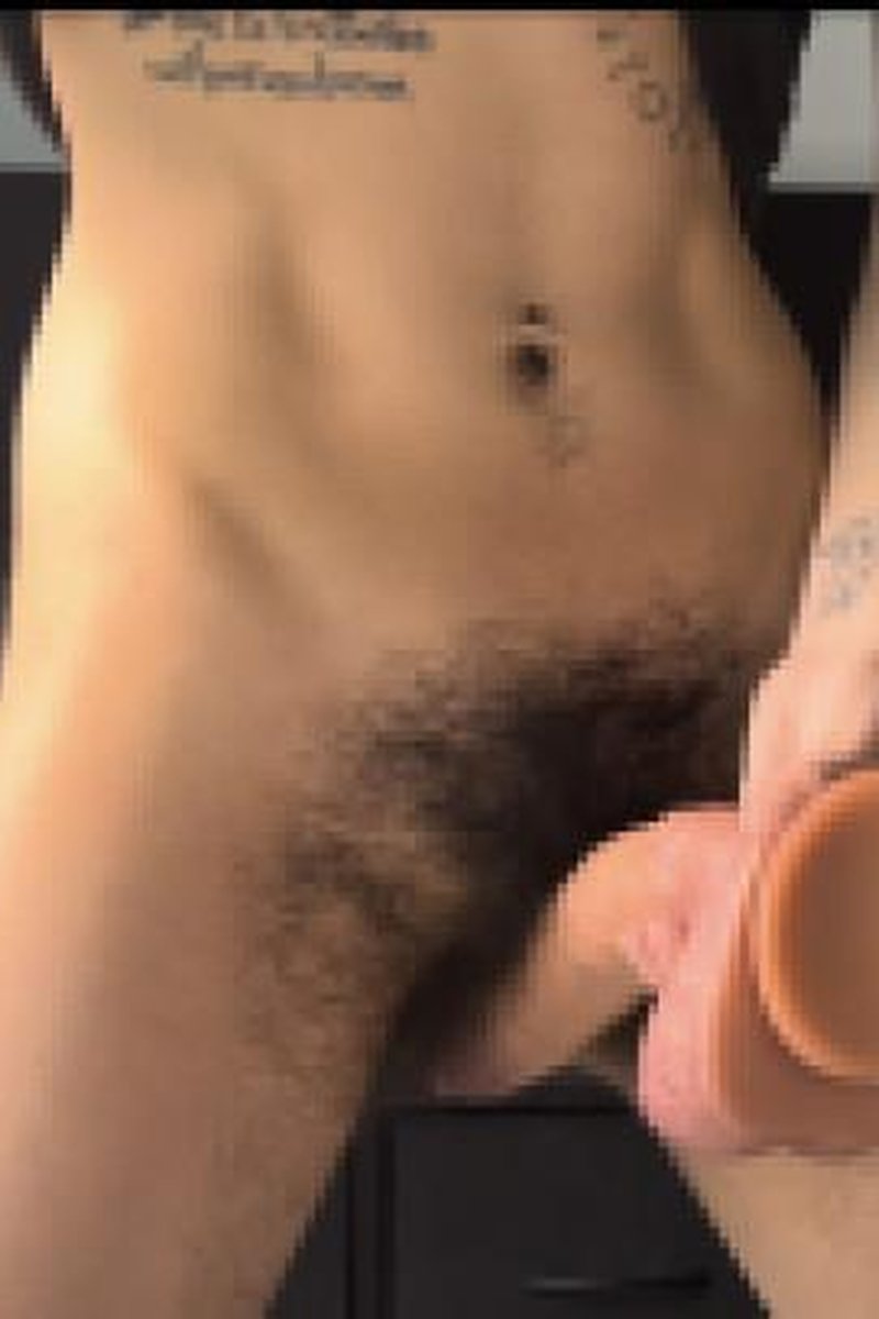 Big Clit Humping - Screenshot 1 of 4 - Bigclit