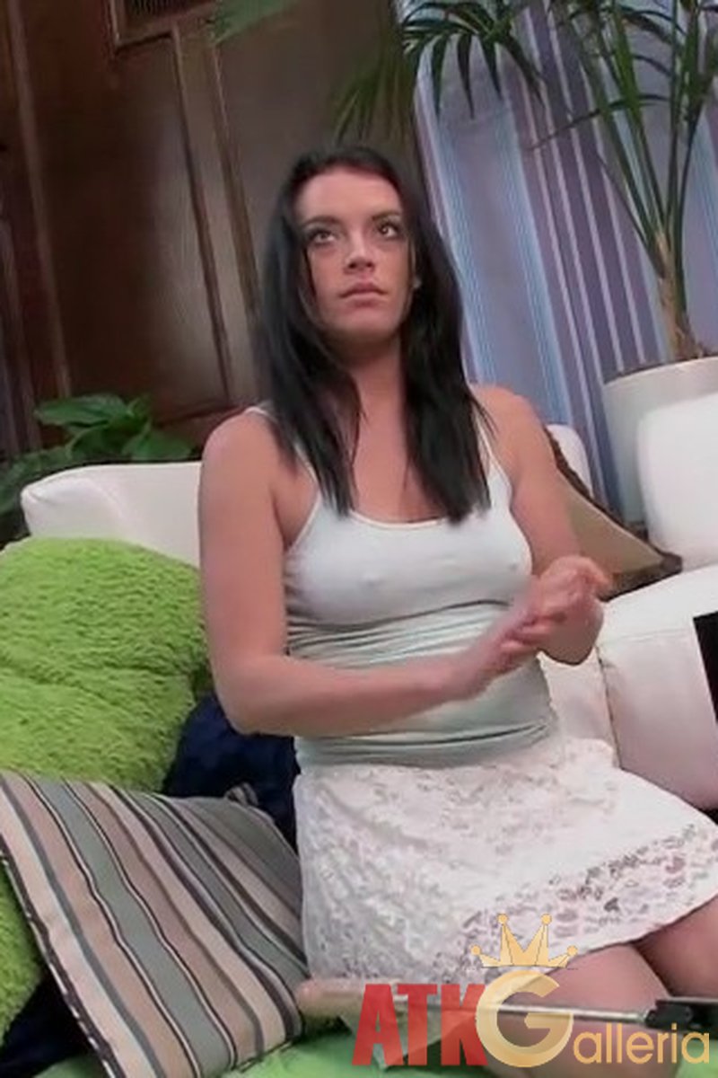 Kayla West - Sex Machine - Screenshot 1 of 4 - Big Tits