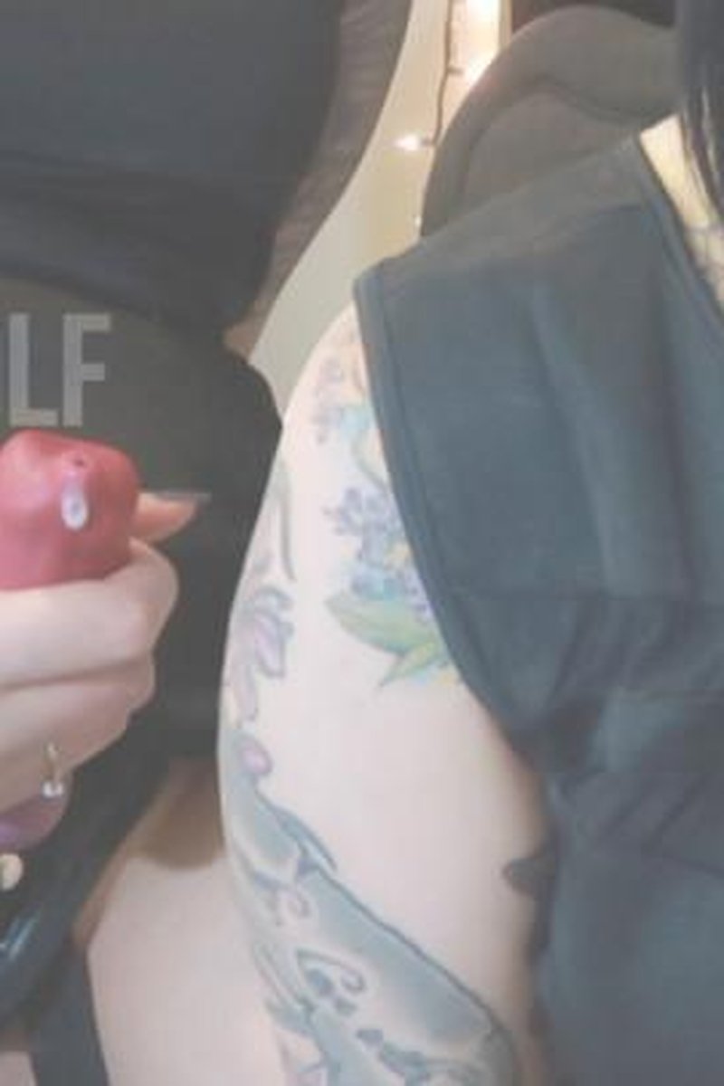 She-Wolf - Screenshot 1 of 4 - Futanari