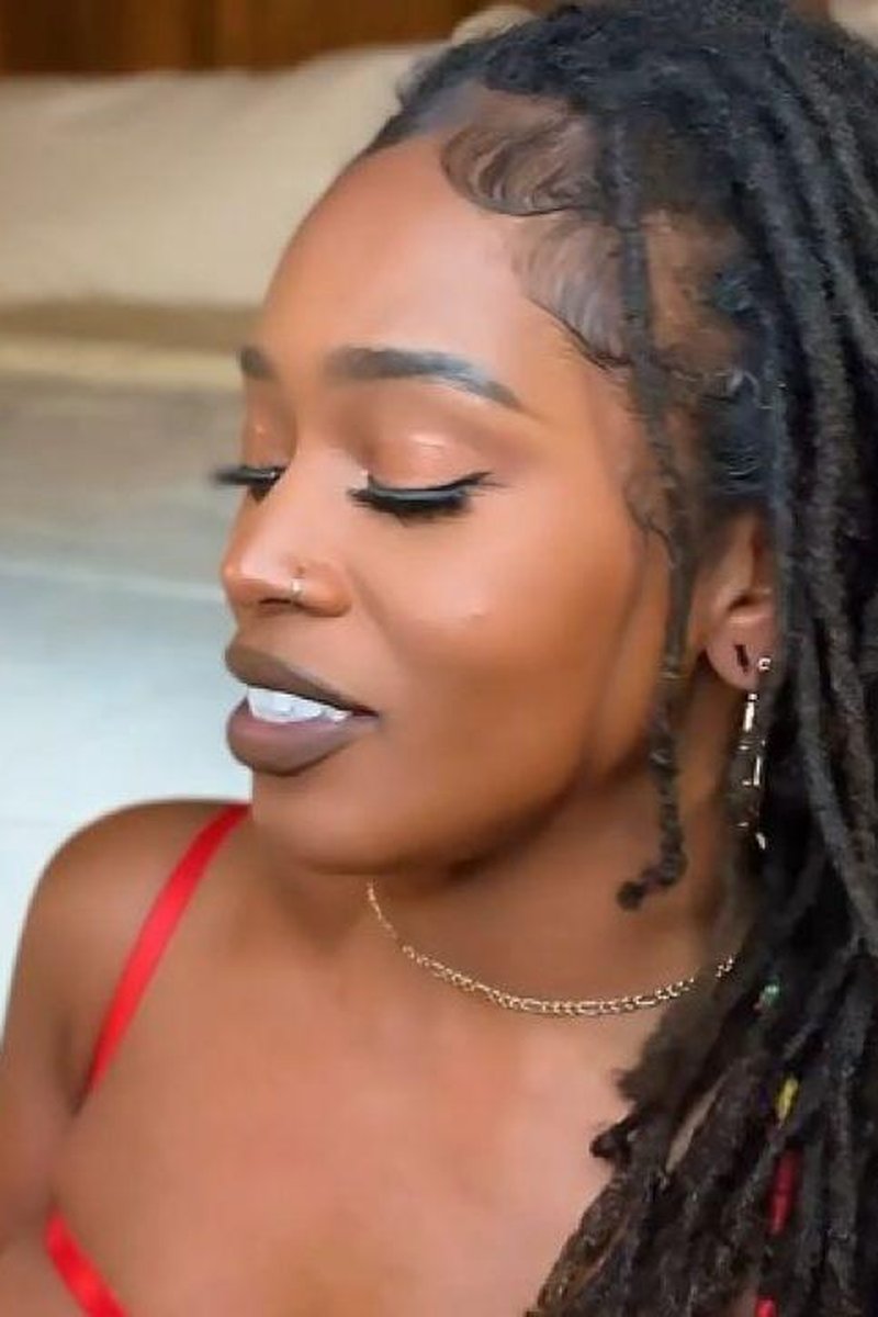 You Married A Cheating Slut And Now Youll Watch - Screenshot 1 of 4 - Babes