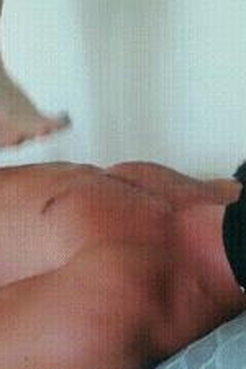 Barefoot Trampling - Screenshot 1 of 4 - Cock Trample