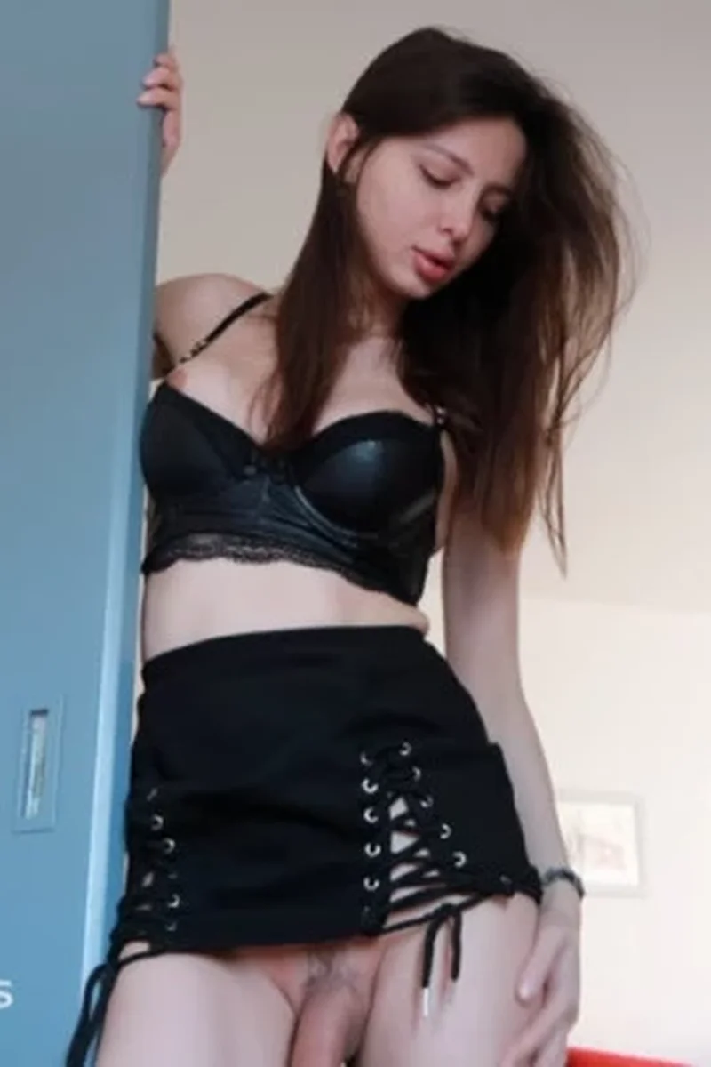 Interview - Screenshot 1 of 4 - Anal Masturbation