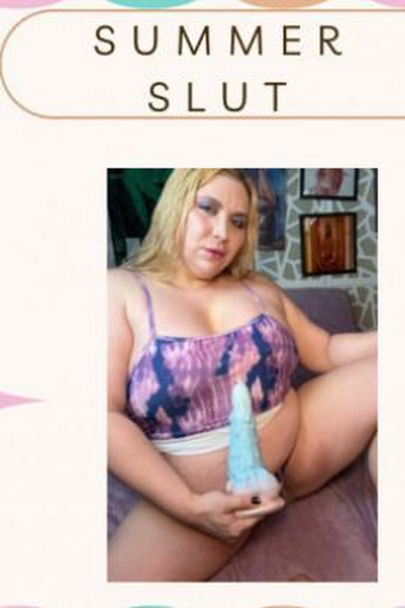 Summer Slut - Screenshot 1 of 4 - Blonde Hair (Female)