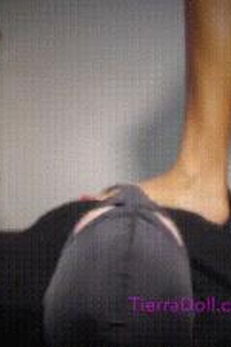 Trample Part 1 - Screenshot 1 of 4 - Dance Trample