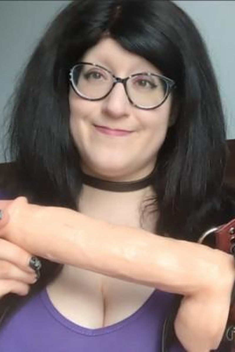 Sissy Slut Training - Screenshot 1 of 4 - Femdom