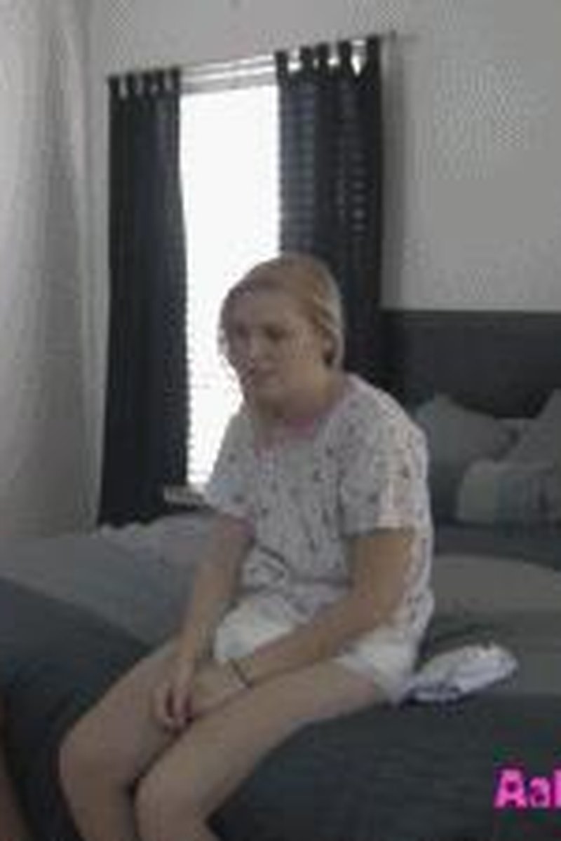 Hq - Screenshot 1 of 4 - Diaper