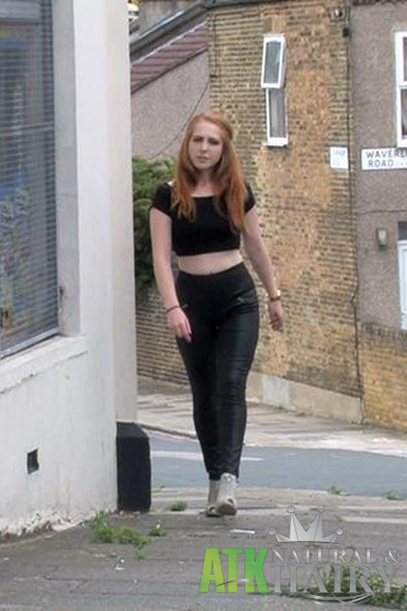 Tia Jones - Interview - Screenshot 1 of 4 - Caucasian
