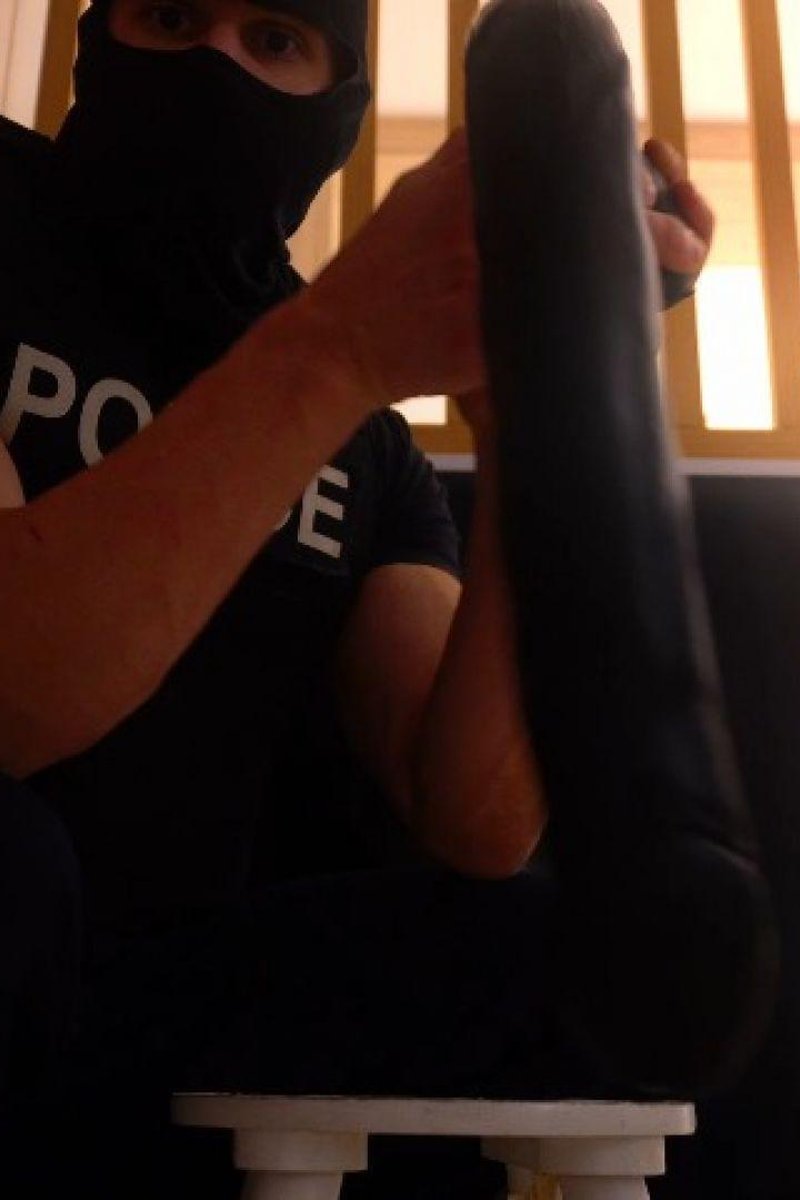 Bad Boy - Screenshot 1 of 4 - Close Up