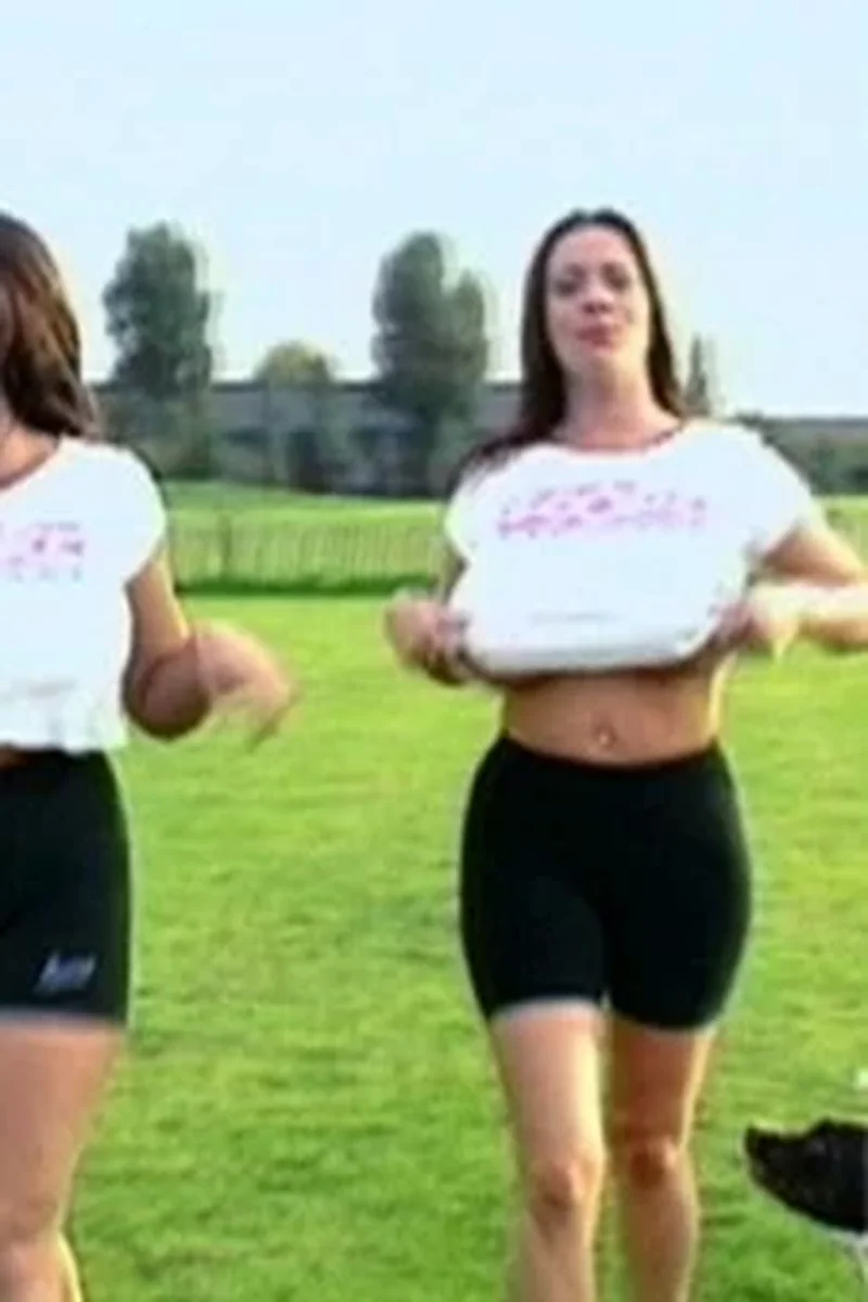 Bouncing Boobs - Screenshot 1 of 4 - Kerry Marie