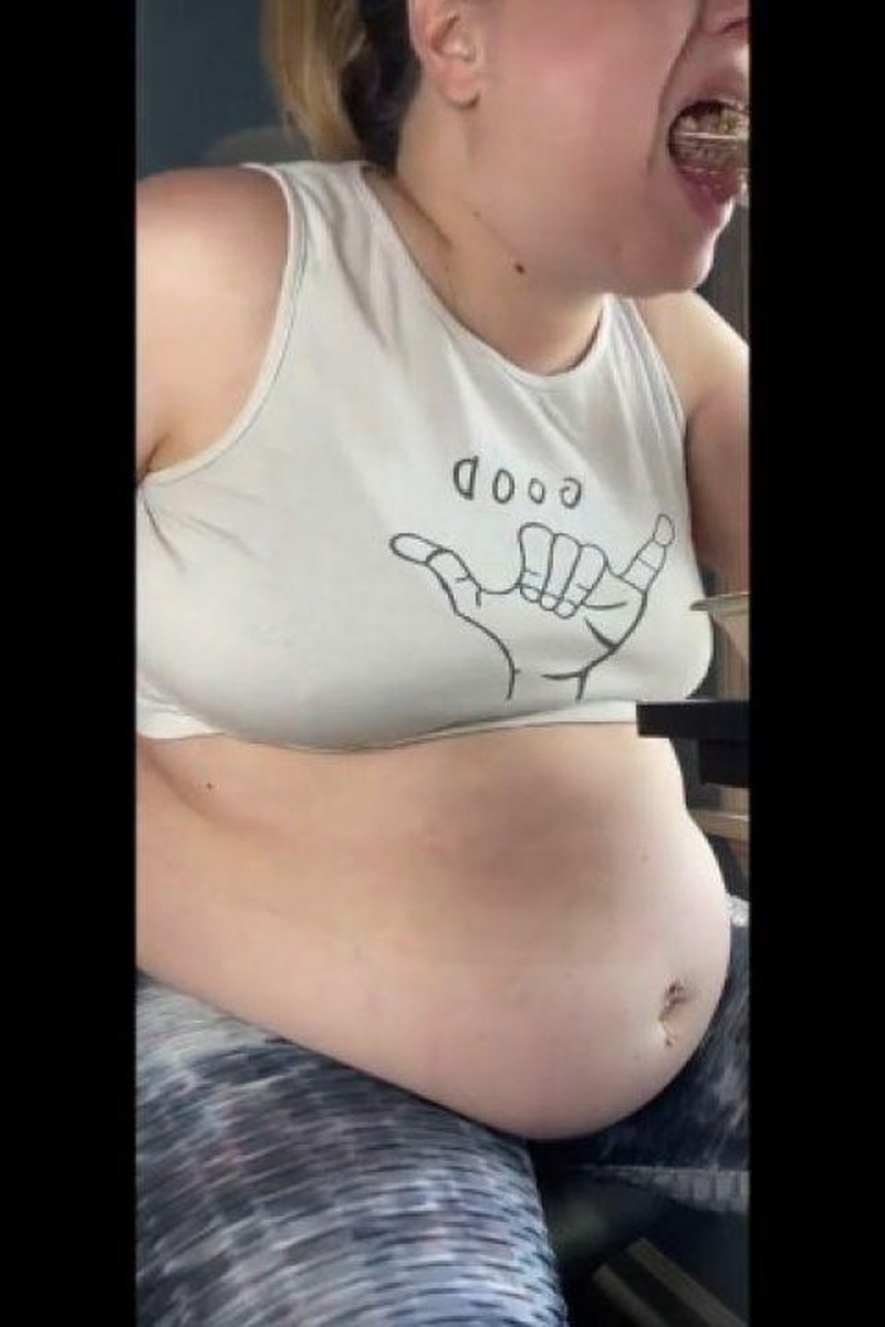 April20 Stuffing - Screenshot 1 of 4 - Belly Fetish