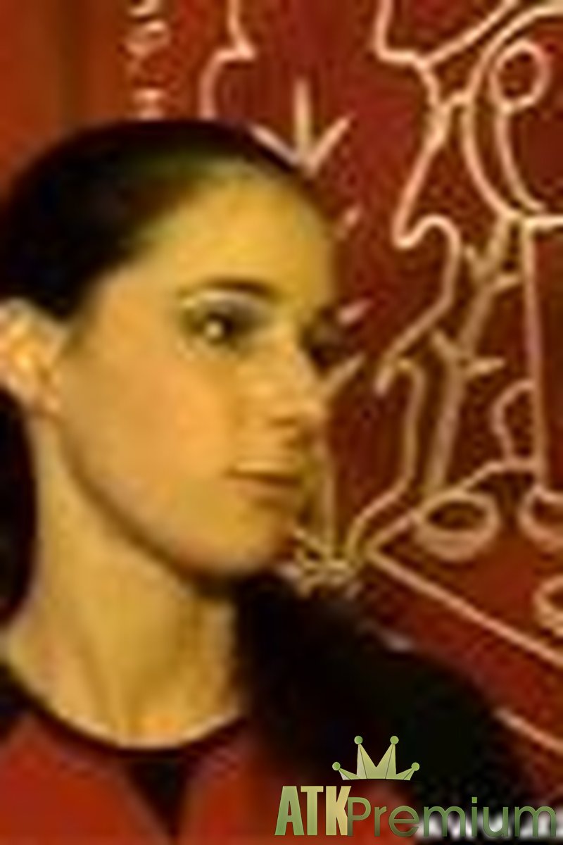 Orsolya - Interview - Screenshot 1 of 4 - Orsolya Ors002