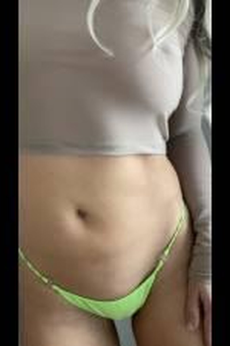 Belly Button Dance - Screenshot 1 of 4 - BBW