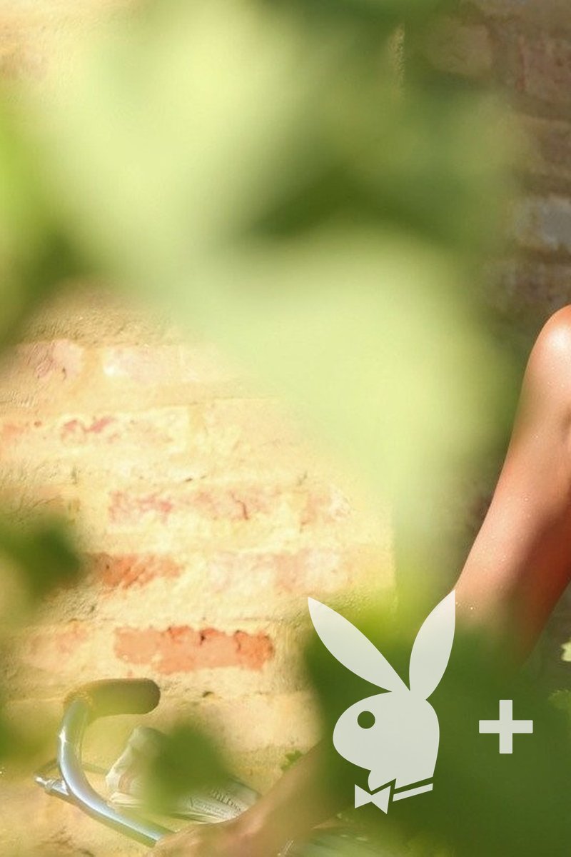 Katiely Kathissumi for Playboy Spain - Screenshot 1 of 4 - International