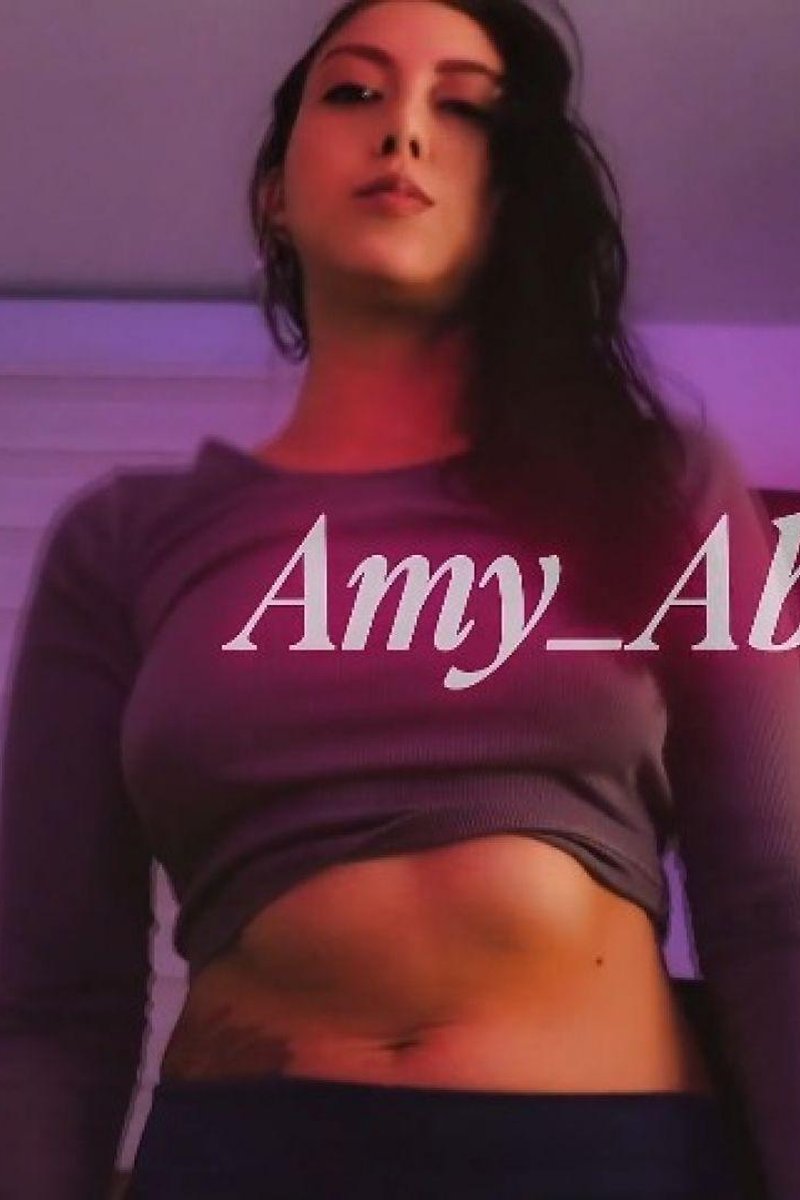 Belly Button - Screenshot 1 of 4 - Amy Abe