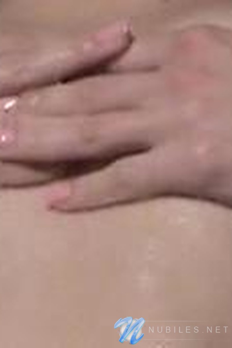 Shower2 - Screenshot 1 of 4 - Big Nipples