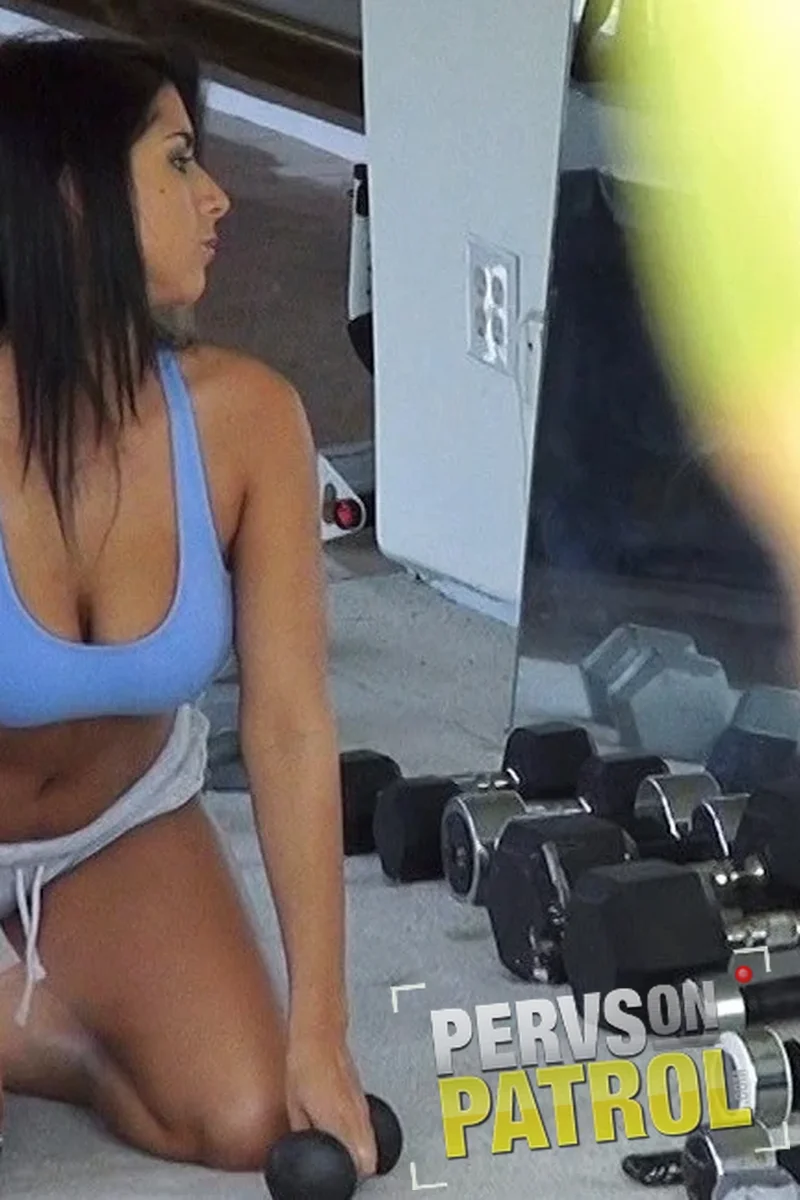 Getting Head for Taking a Header - Screenshot 1 of 4 - Evi Fox