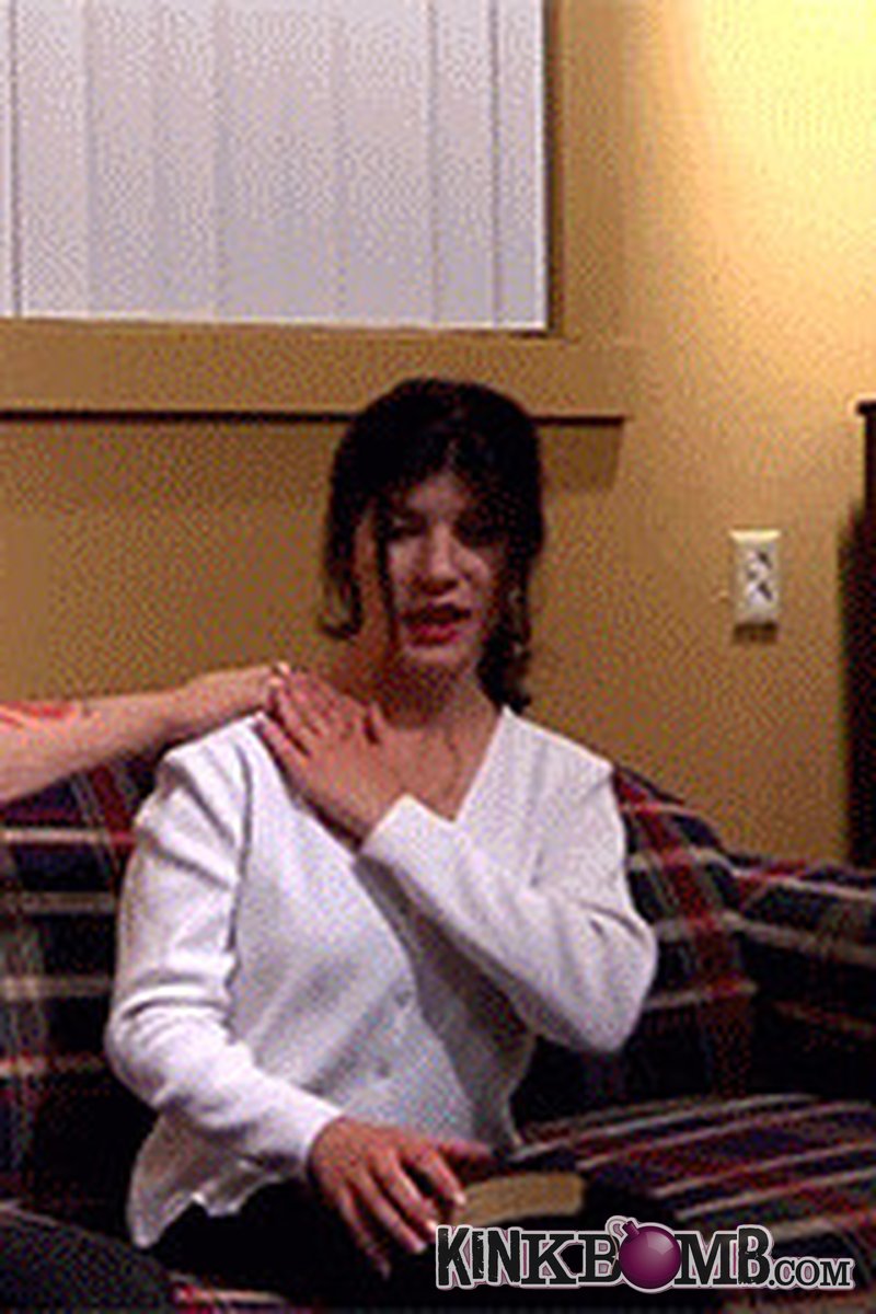 Bss Fetish Factory: Shrink a Bible Thumper - Screenshot 1 of 4
