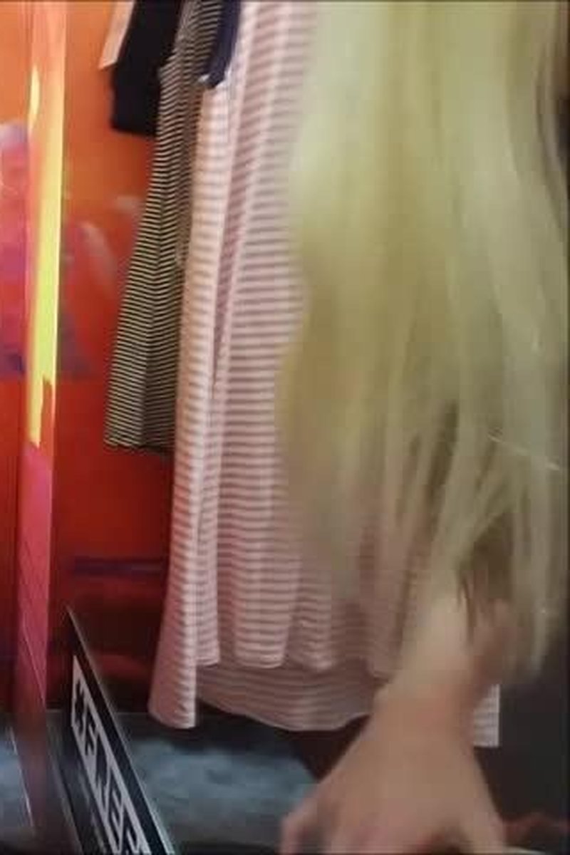 Public Dressing Room Cums - Screenshot 1 of 4 - Masturbation