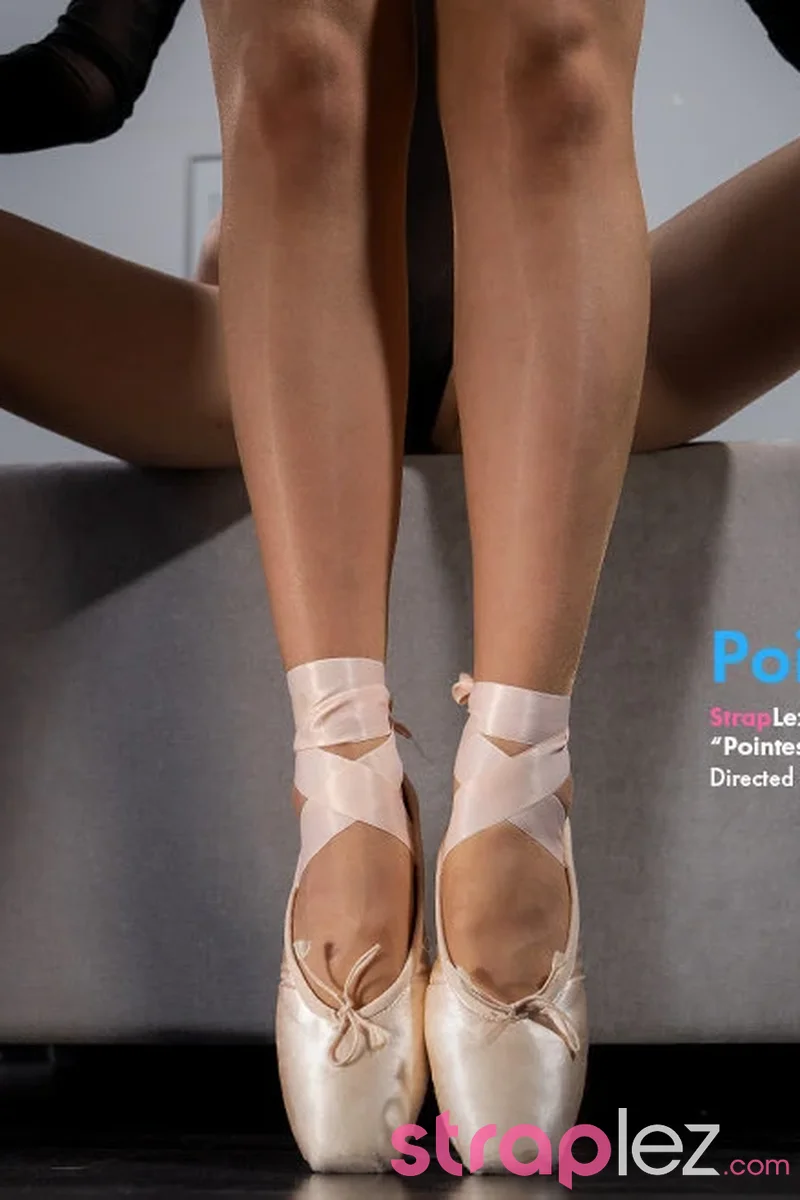 Pointes Fetish - Screenshot 1 of 4 - Ass Fetish