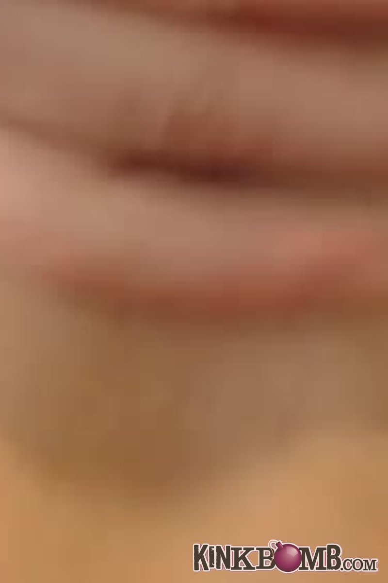 Viola Winter: to Shave or Not to Shave... - Screenshot 1 of 4 - Armpit Fetish