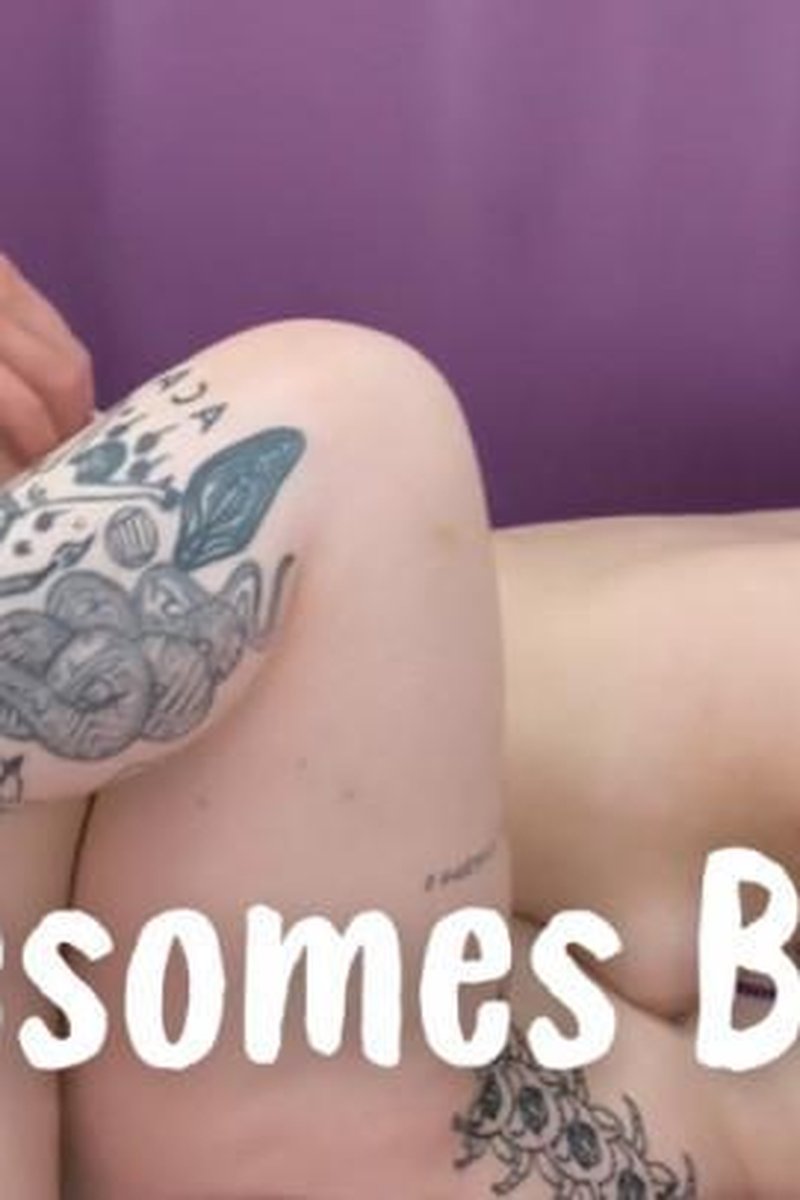 Threesomes Bundle - Screenshot 1 of 4 - Blowjob